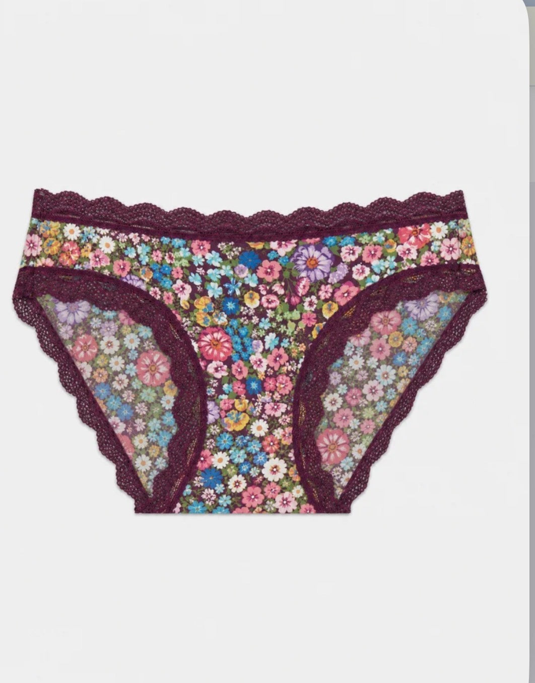 Stripe & Stare pansy pop