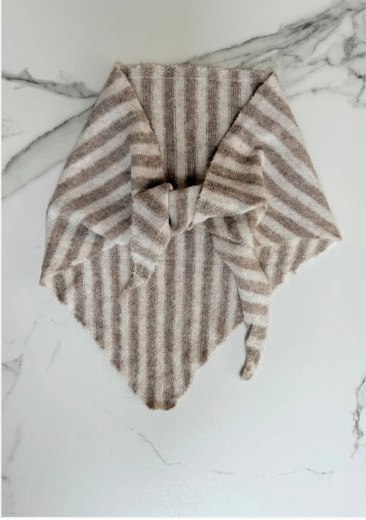 Triangle Scarf Striped -Taupe