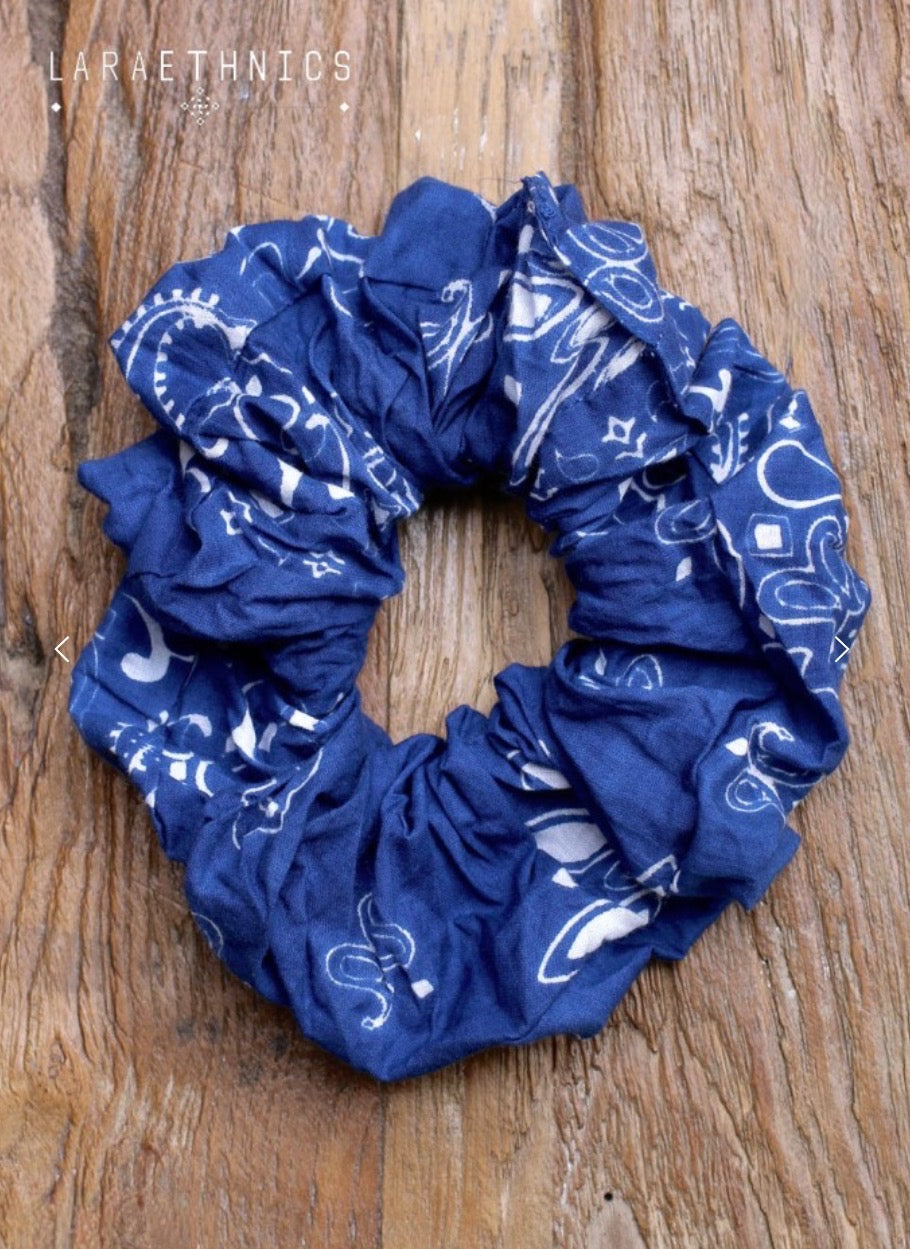 Laraethnics Lea scrunchie - denim blue