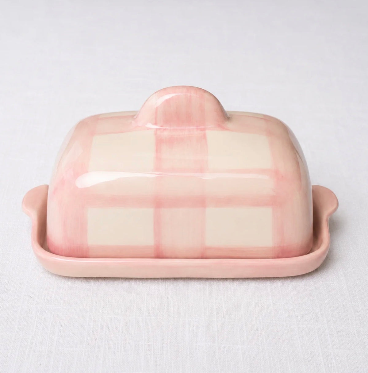 The fancy butter dish pink & white