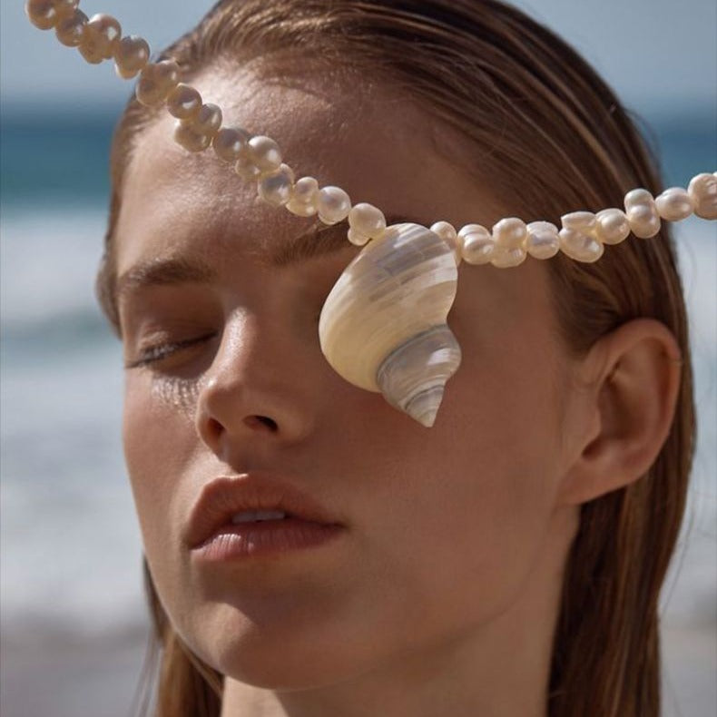 Pearl seashell necklace