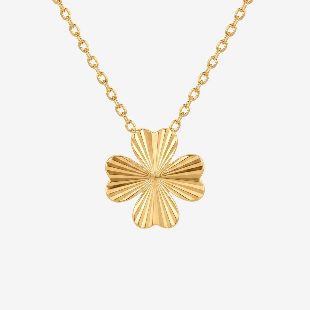 Etched clover pendant necklace in gold