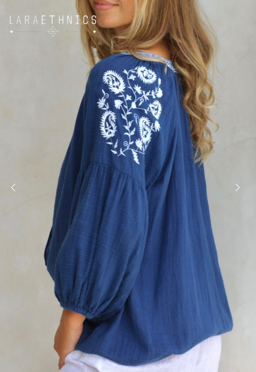 Laraethnics Canel embroidered blouse