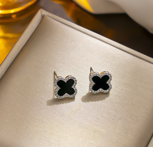 Black clover earrings with crystal in 14k gold plated