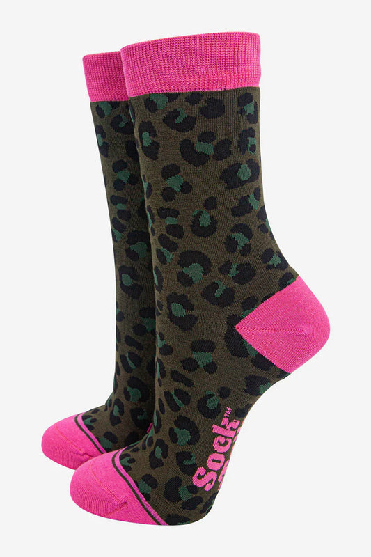 Leopard Socks - Khaki & Pink